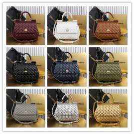 Picture of Dolce Gabbana Handbags _SKUfw221564414fw